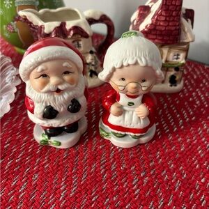 Vintage Russ Berrie & Co. Festive Santa and Mrs. Claus